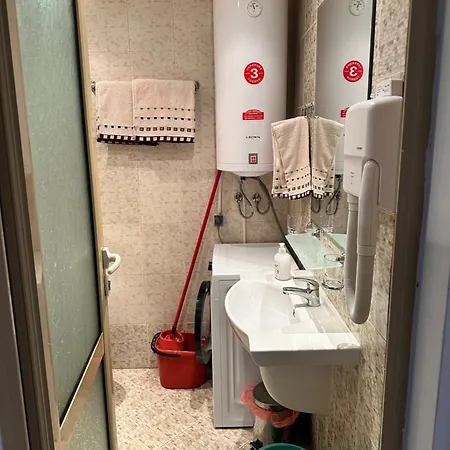 Avalon, C102 Appartamento