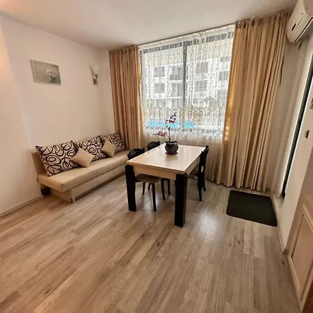 Διαμέρισμα Avalon, C102