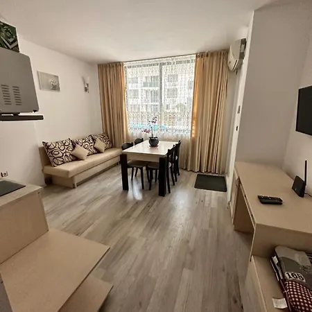 Apartment Avalon, C102 *
