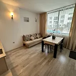 Avalon, C102 Apartman