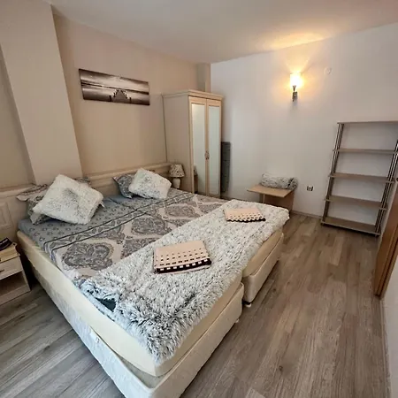 Avalon, C102 Apartman